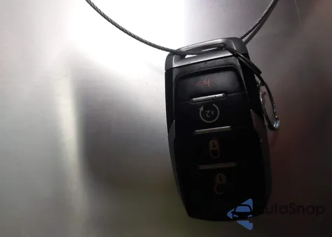 2021 Ram 1500 Big Horn 4X4 5'7 Box из США, поврежденный, VIN 1C6RRFFG3MN682148